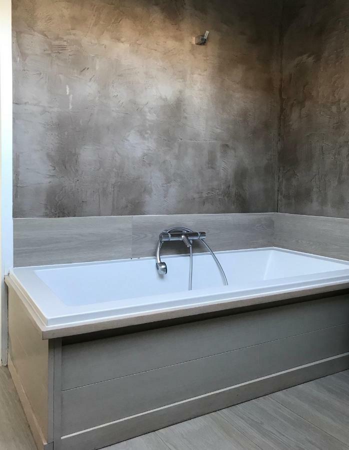 Grange Enchantee Profondeville Luaran gambar